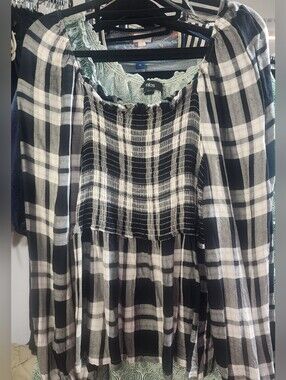 INNER CIRCLE Black and White Plaid Smocked Top